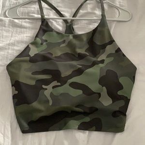 Old Navy camouflage tanks top with built in sports bra